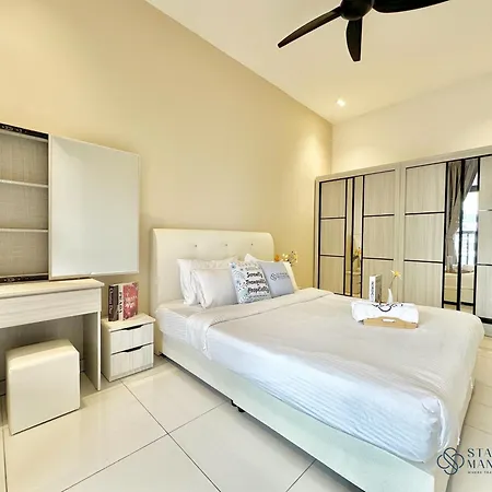 Bali Residences Sea View Suites Melaka Room photo