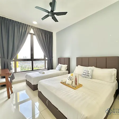 Bali Residences Sea View Suites Melaka Room photo